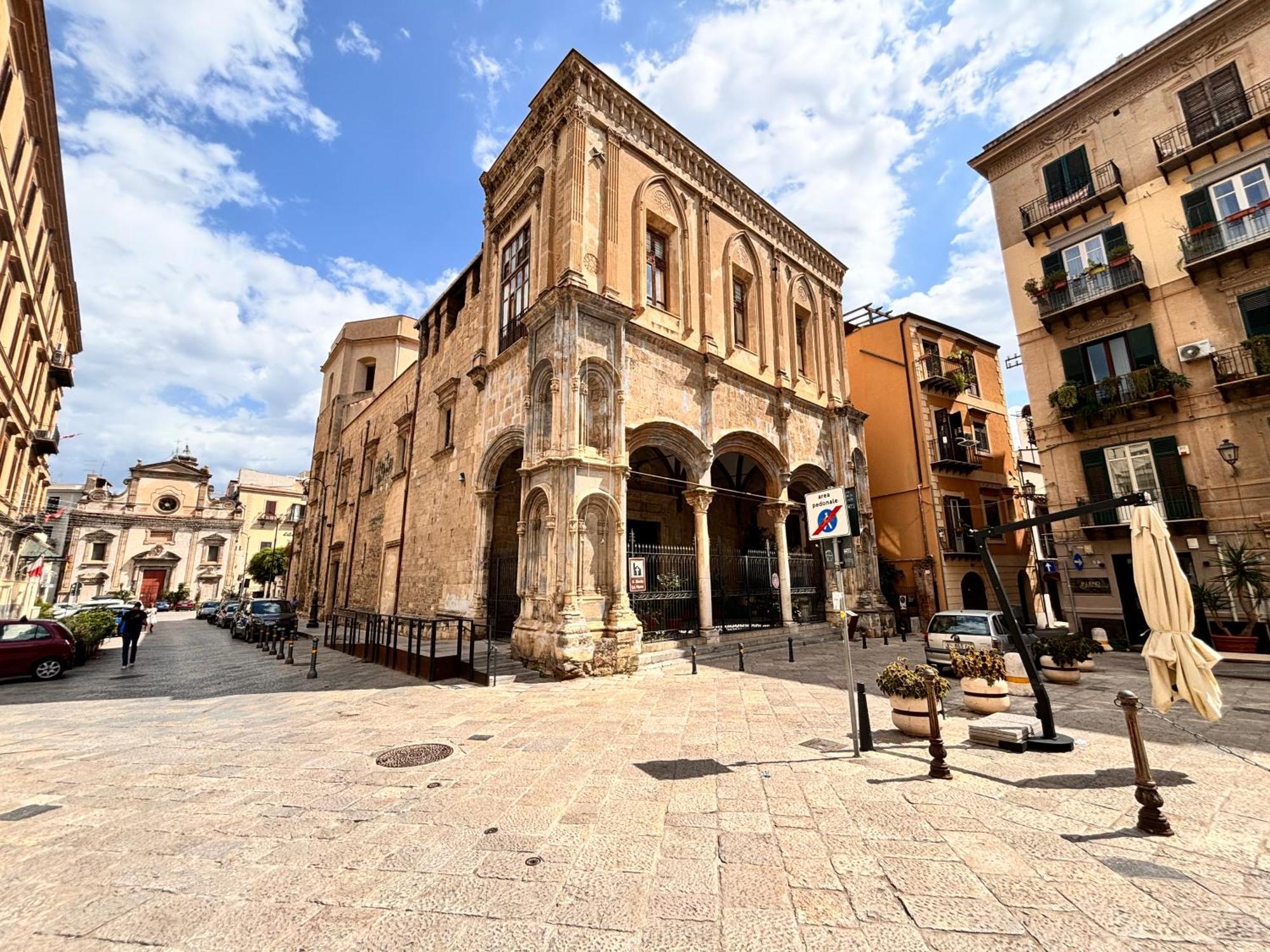 Casa Cassarelli In Centro Leilighet Palermo Eksteriør bilde